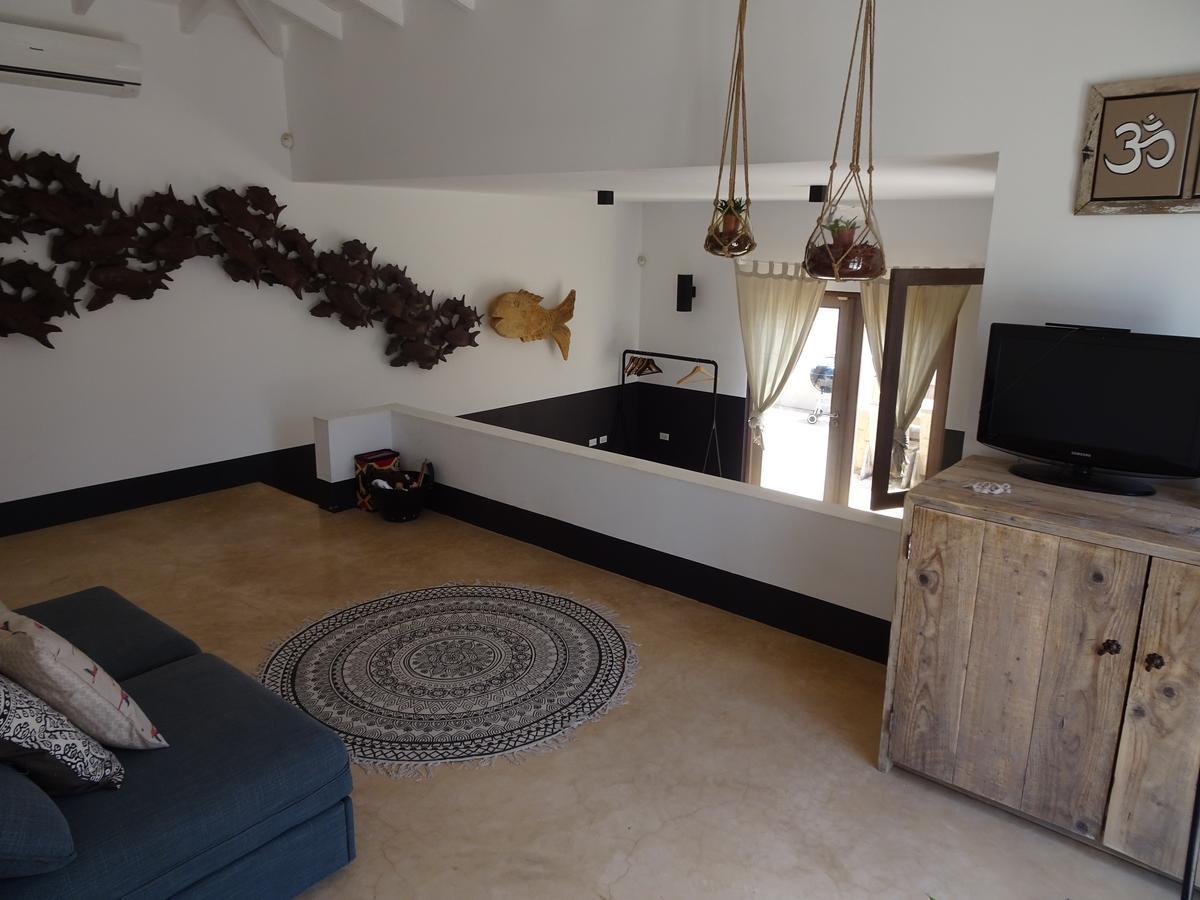 Bona Bista Breeze Bed & Breakfast คราเลนไดค์ ภายนอก รูปภาพ